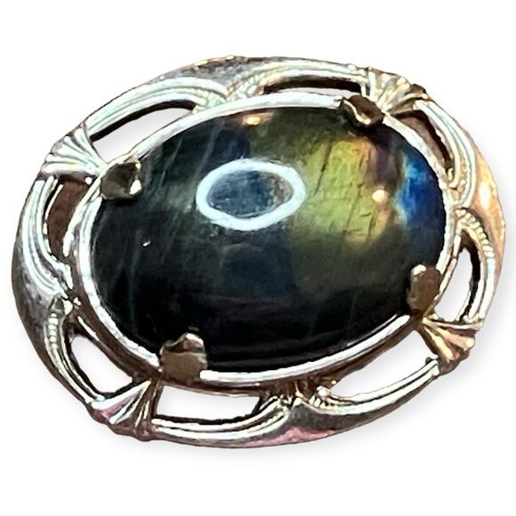 VTG Style Labradorite Brooch Filigree Silver Tone Setting Oval Pin Blue Flash - Picture 1 of 3